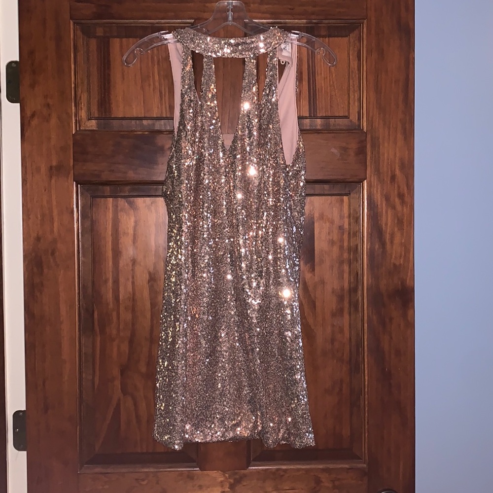 glittery formal dress perfect for the holidays and whatever event you attend